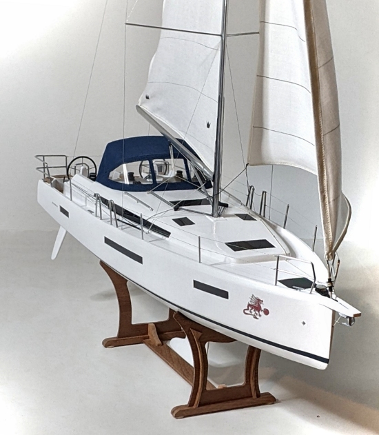 Image of Dragon, a 19inch Jeanneau 440 sailboat model