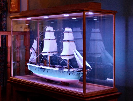 Large ship model display case with LED lighting Image of model display