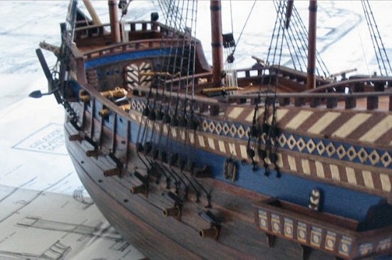 Image of galleon with standing rigging