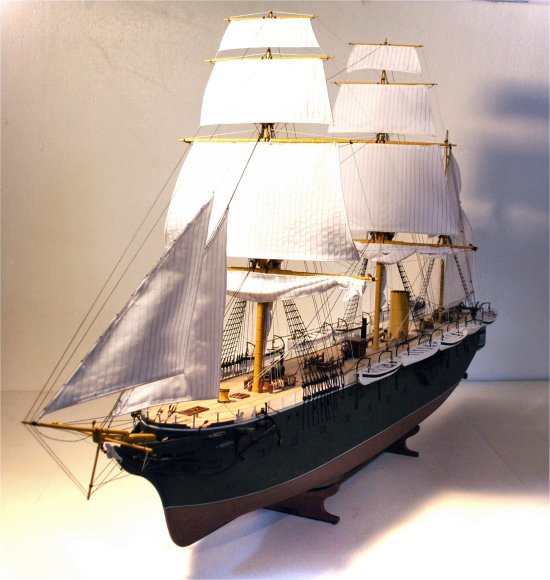 Hull of the HMS Simoom showing the 'hole' for the screw